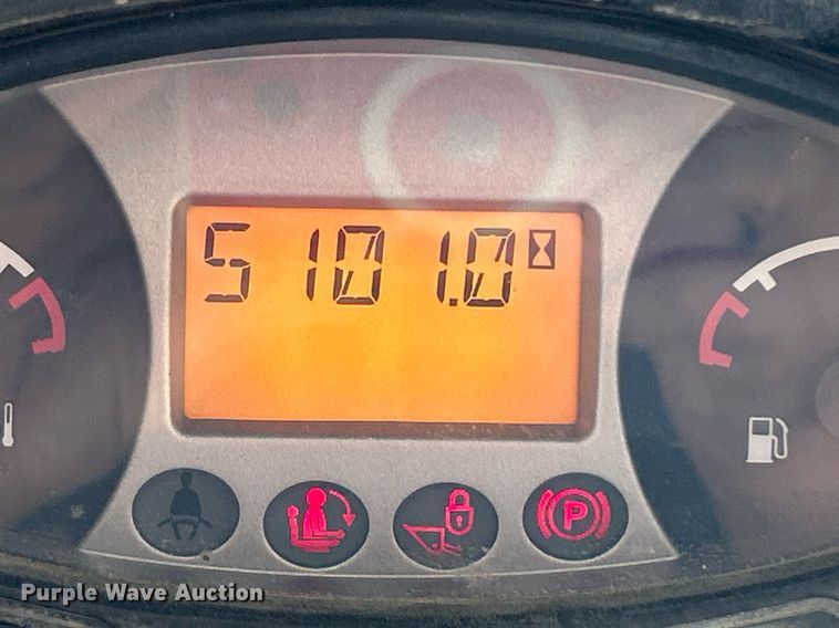 image for item DI7962 2013 Bobcat S650  skid steer loader