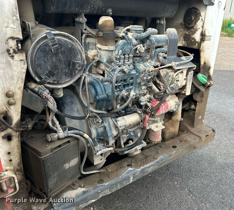 image for item DI7962 2013 Bobcat S650  skid steer loader