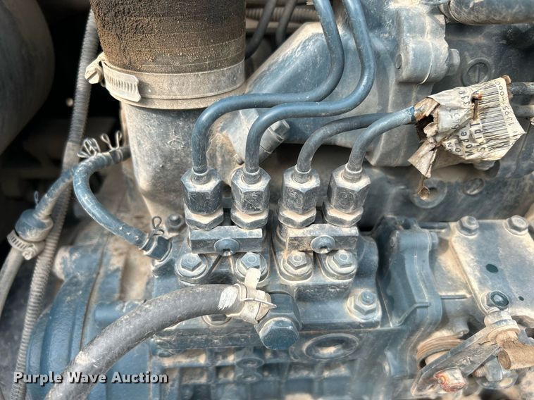 image for item DI7962 2013 Bobcat S650  skid steer loader