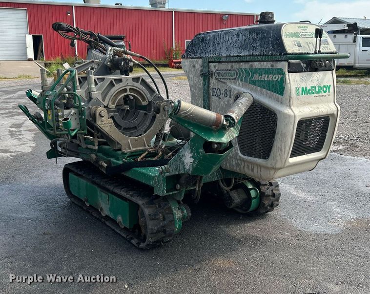 image for item DI7964 2014 McElroy TracStar PitBull 412  pipe fusion machine