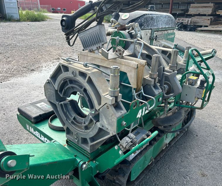 image for item DI7964 2014 McElroy TracStar PitBull 412  pipe fusion machine