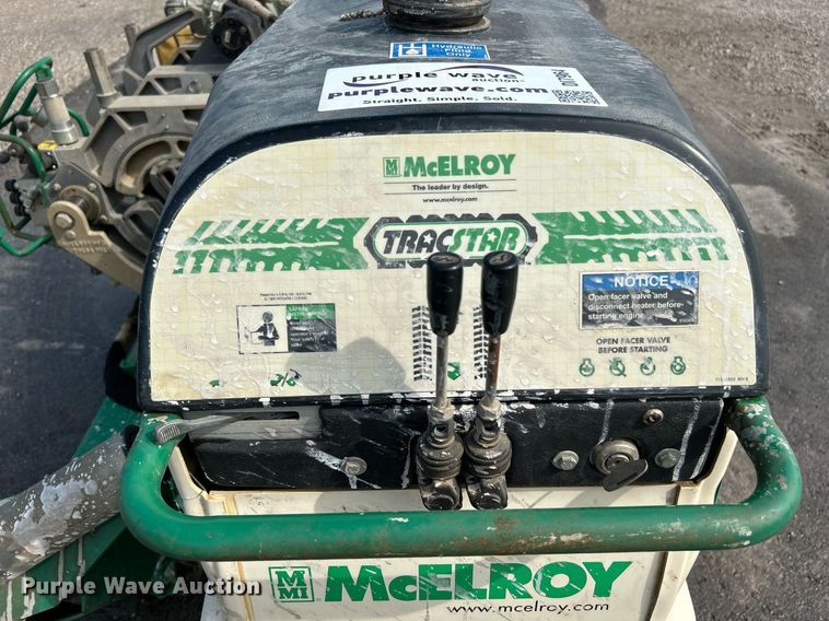 image for item DI7964 2014 McElroy TracStar PitBull 412  pipe fusion machine