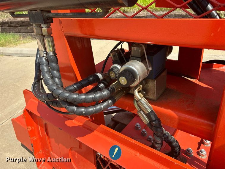 image for item DI7966 Skid steer tree shear