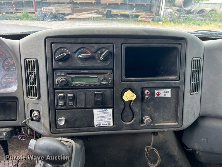 image for item DI7968 2007 International 4300  dump truck