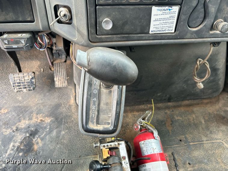 image for item DI7968 2007 International 4300  dump truck