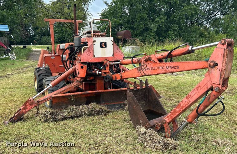 image for item DI7973 1979 Ditch Witch R40CG  trencher