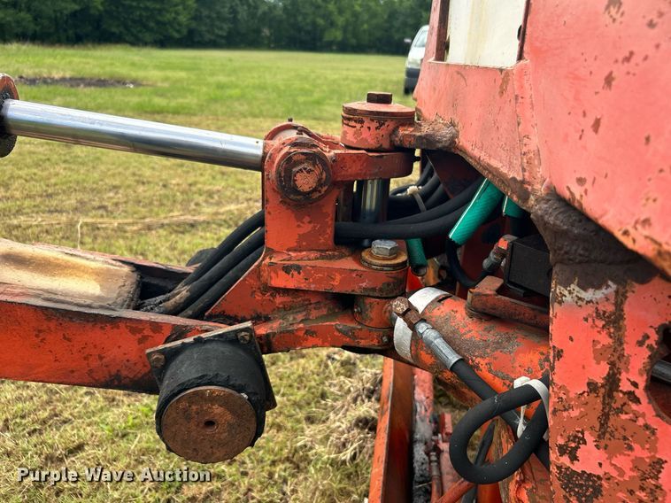 image for item DI7973 1979 Ditch Witch R40CG  trencher