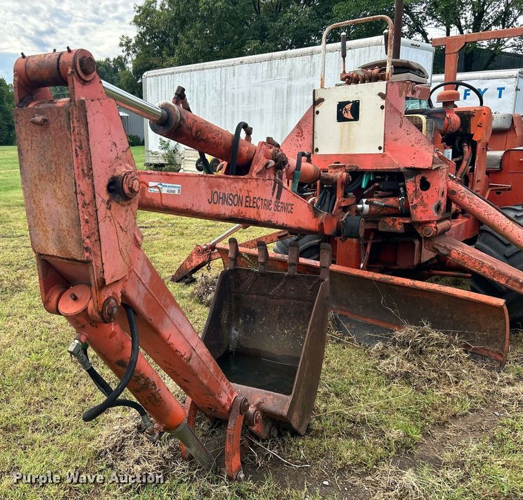 image for item DI7973 1979 Ditch Witch R40CG  trencher