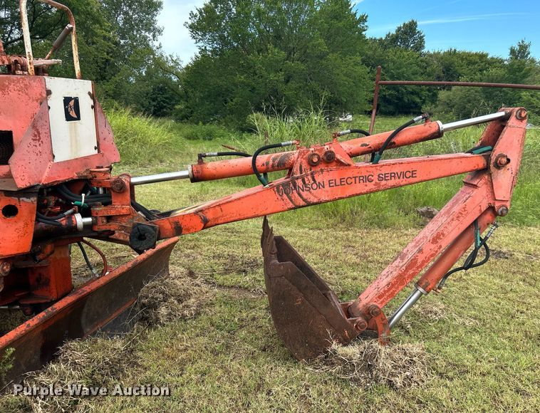 image for item DI7973 1979 Ditch Witch R40CG  trencher