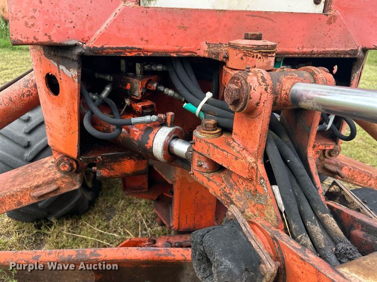 image for item DI7973 1979 Ditch Witch R40CG  trencher