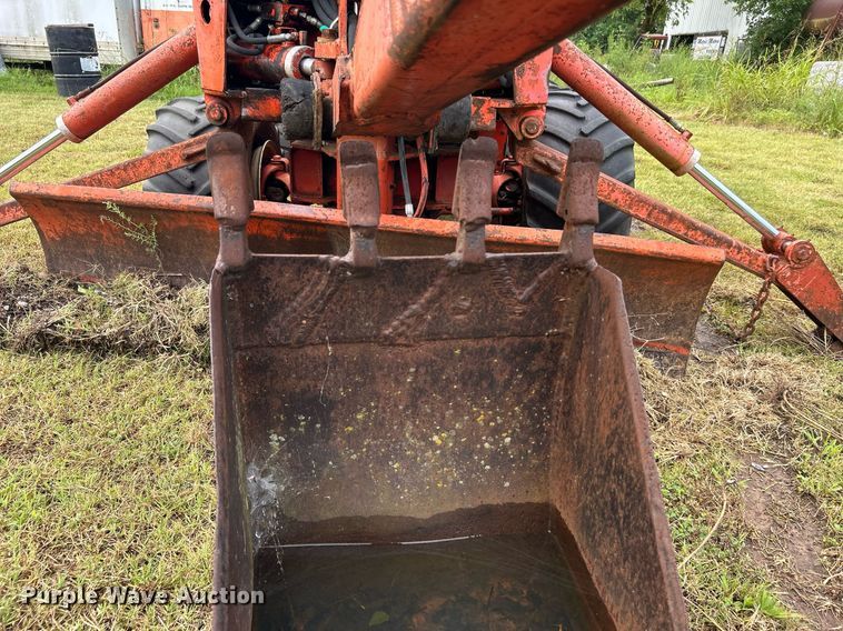 image for item DI7973 1979 Ditch Witch R40CG  trencher