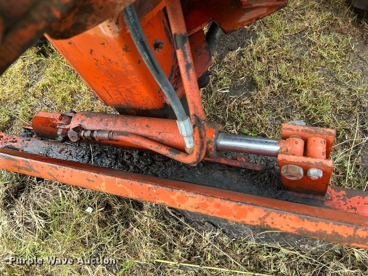image for item DI7973 1979 Ditch Witch R40CG  trencher