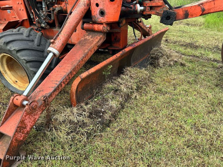 image for item DI7973 1979 Ditch Witch R40CG  trencher