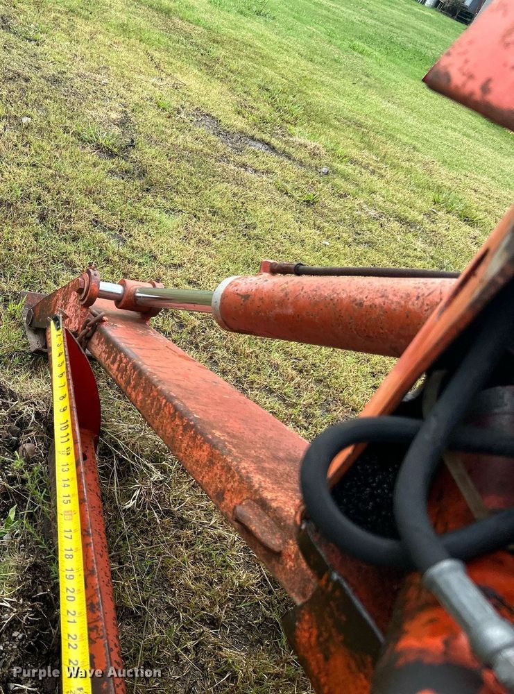 image for item DI7973 1979 Ditch Witch R40CG  trencher