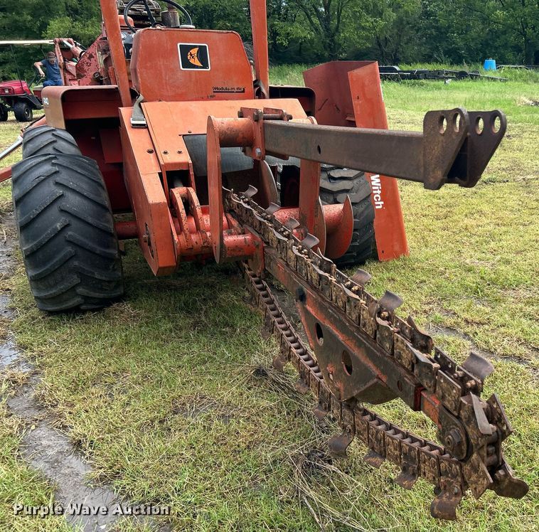 image for item DI7973 1979 Ditch Witch R40CG  trencher