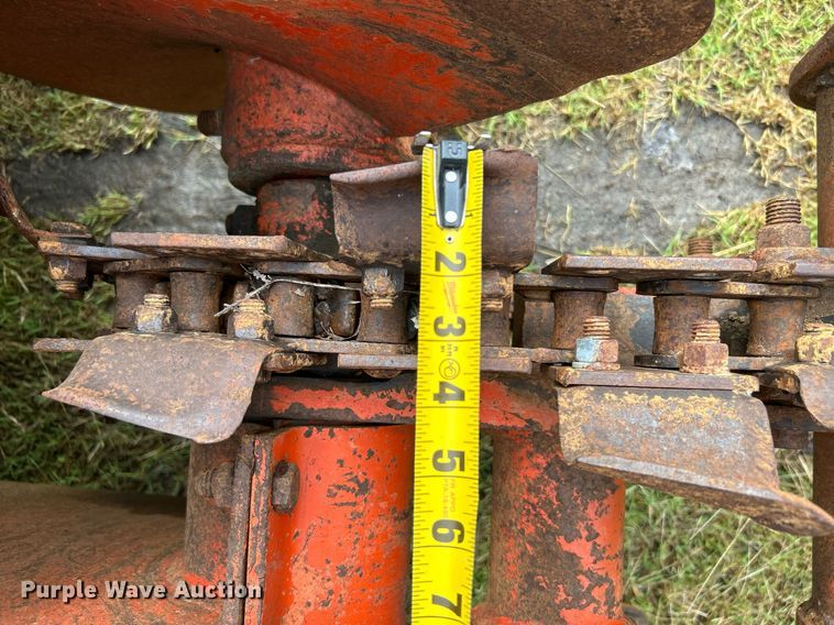 image for item DI7973 1979 Ditch Witch R40CG  trencher