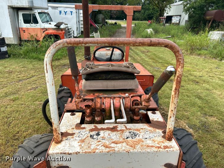 image for item DI7973 1979 Ditch Witch R40CG  trencher