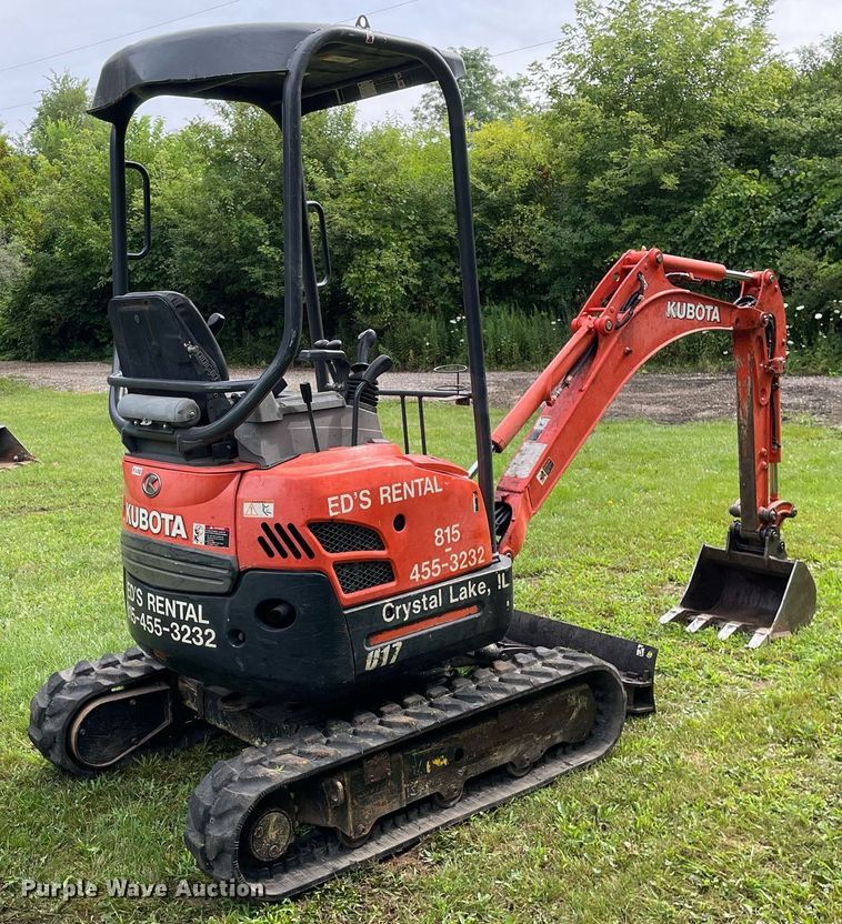 image for item DL3960 2015 Kubota U17  mini excavator