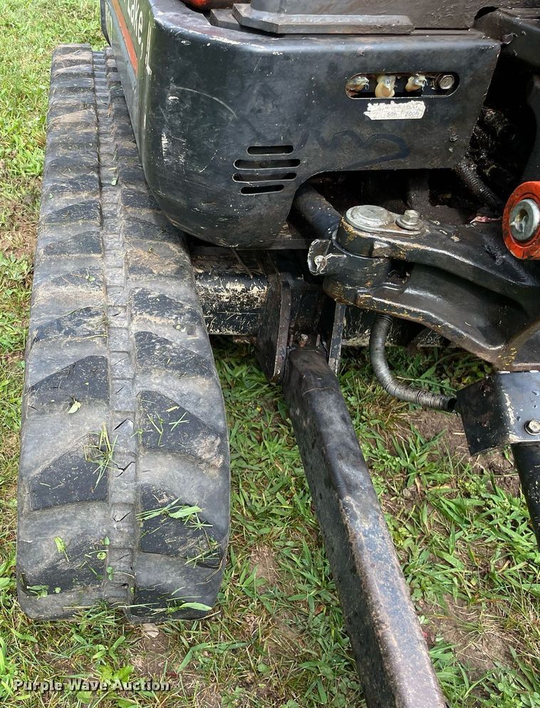 image for item DL3960 2015 Kubota U17  mini excavator