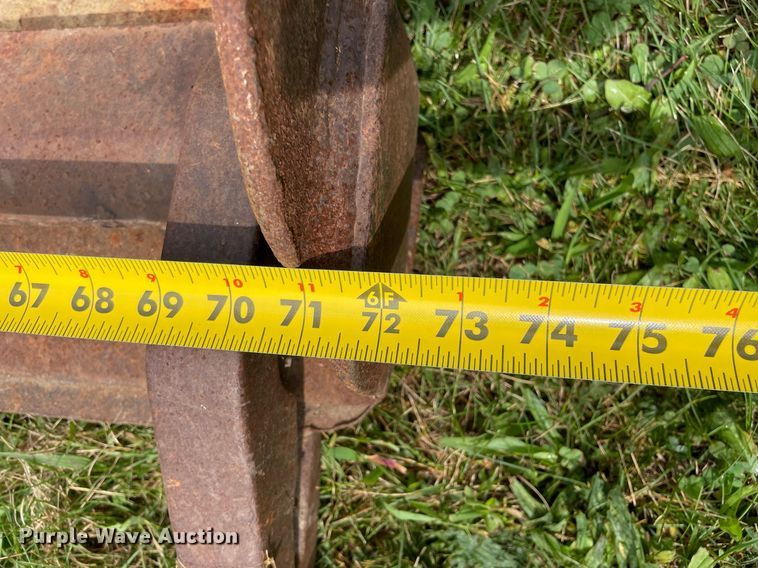 image for item DL3961 2014 Case SV185  skid steer loader