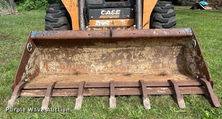 image for item DL3961 2014 Case SV185  skid steer loader