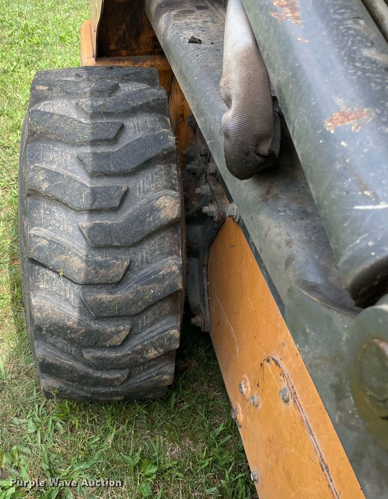 image for item DL3961 2014 Case SV185  skid steer loader