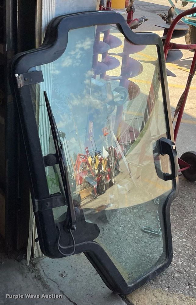 image for item DL3961 2014 Case SV185  skid steer loader