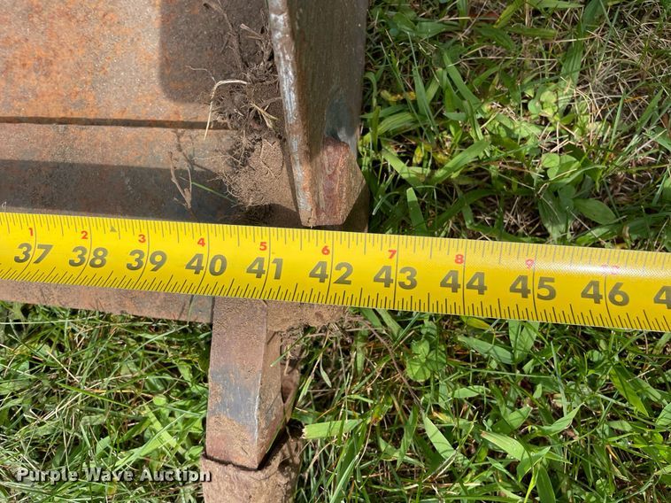 image for item DL3962 2017 Ditch Witch SK1050  compact utility loader