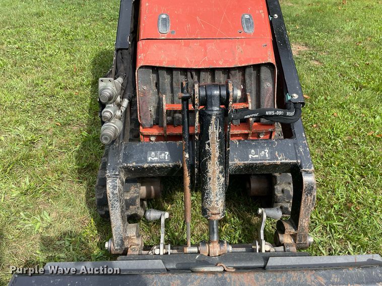 image for item DL3962 2017 Ditch Witch SK1050  compact utility loader