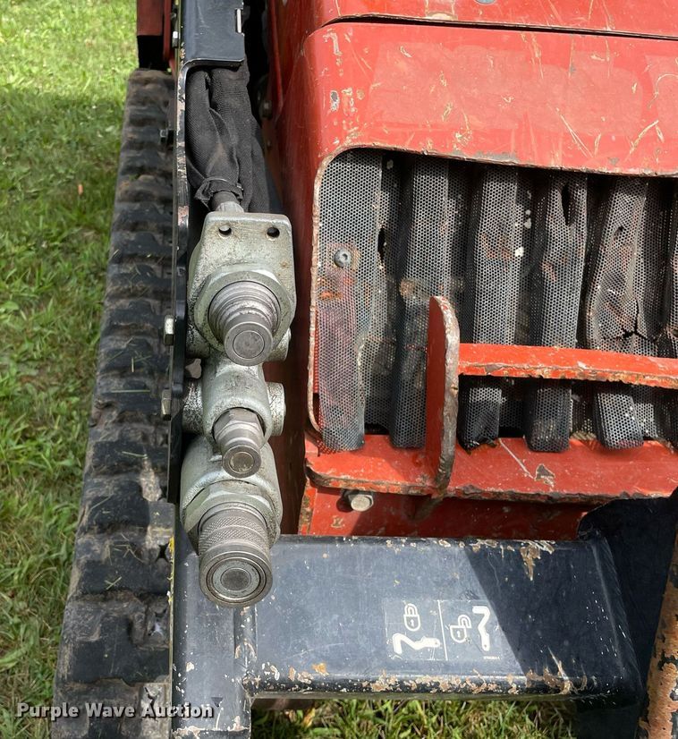 image for item DL3962 2017 Ditch Witch SK1050  compact utility loader