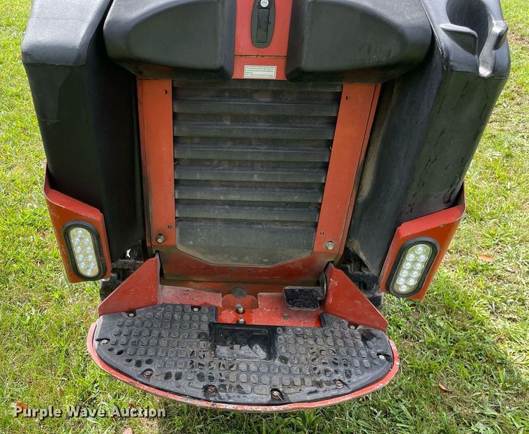 image for item DL3962 2017 Ditch Witch SK1050  compact utility loader