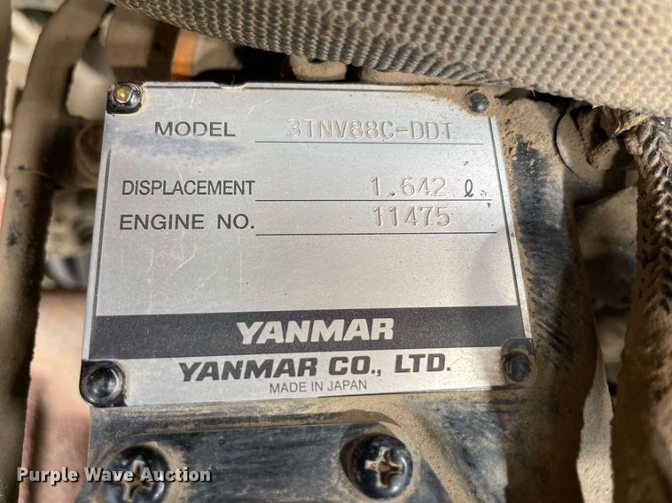 image for item DL3962 2017 Ditch Witch SK1050  compact utility loader