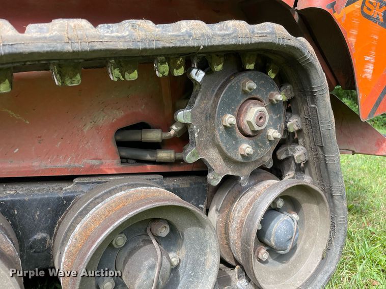 image for item DL3962 2017 Ditch Witch SK1050  compact utility loader