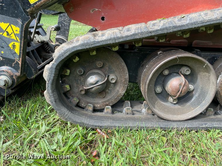 image for item DL3962 2017 Ditch Witch SK1050  compact utility loader