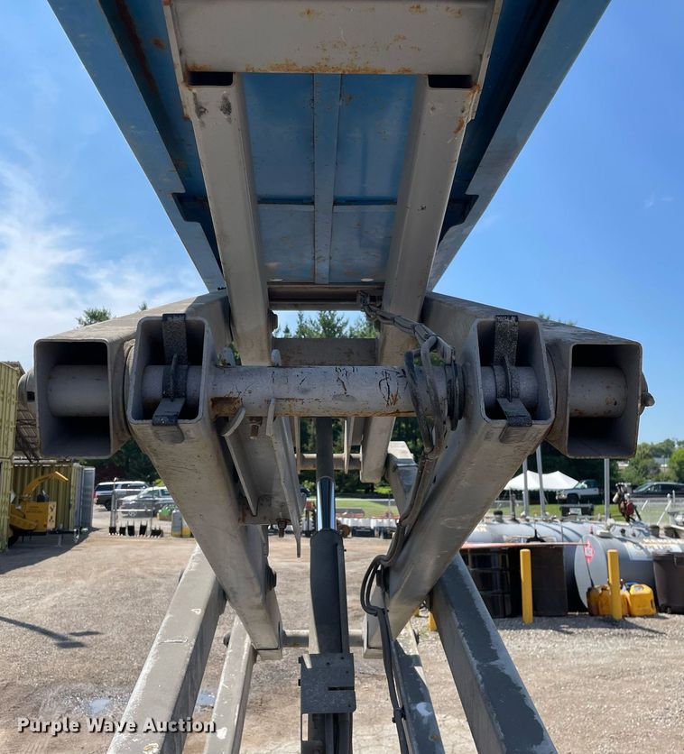 image for item DL3963 2015 Genie GS-2032  scissor lift