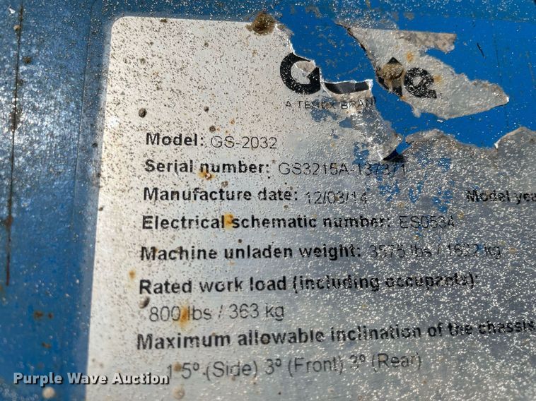 image for item DL3964 2015 Genie GS-2032  scissor lift