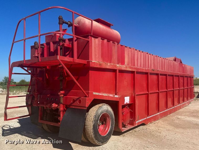 image for item DM2593 2004 Herring  frac tank trailer