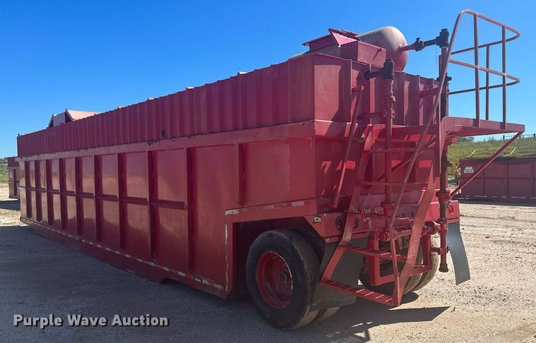 image for item DM2593 2004 Herring  frac tank trailer