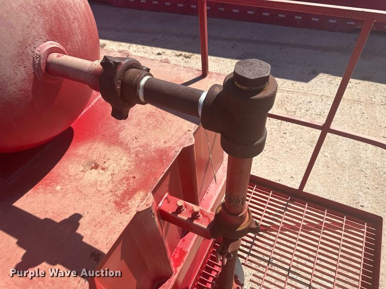 image for item DM2593 2004 Herring  frac tank trailer