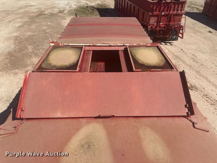 image for item DM2593 2004 Herring  frac tank trailer