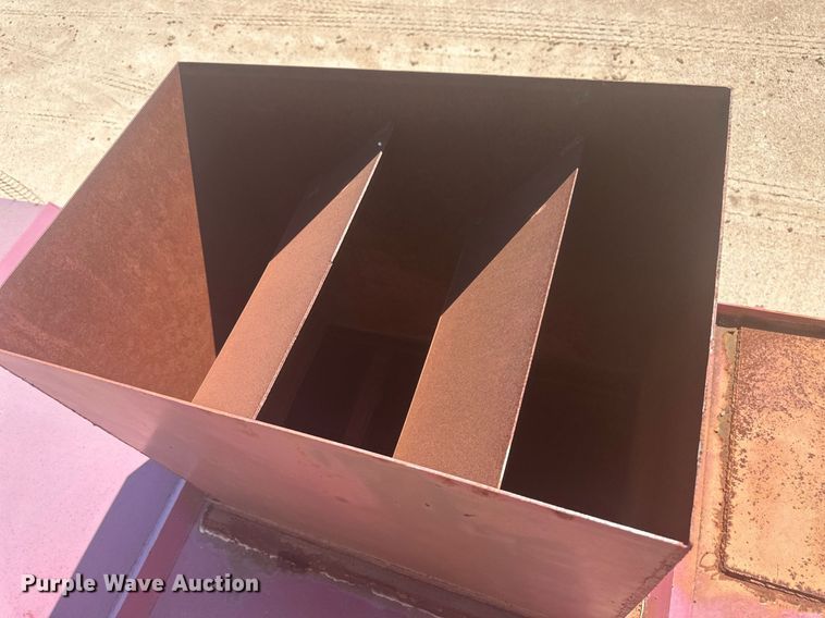 image for item DM2594 2005 Herring  frac tank trailer