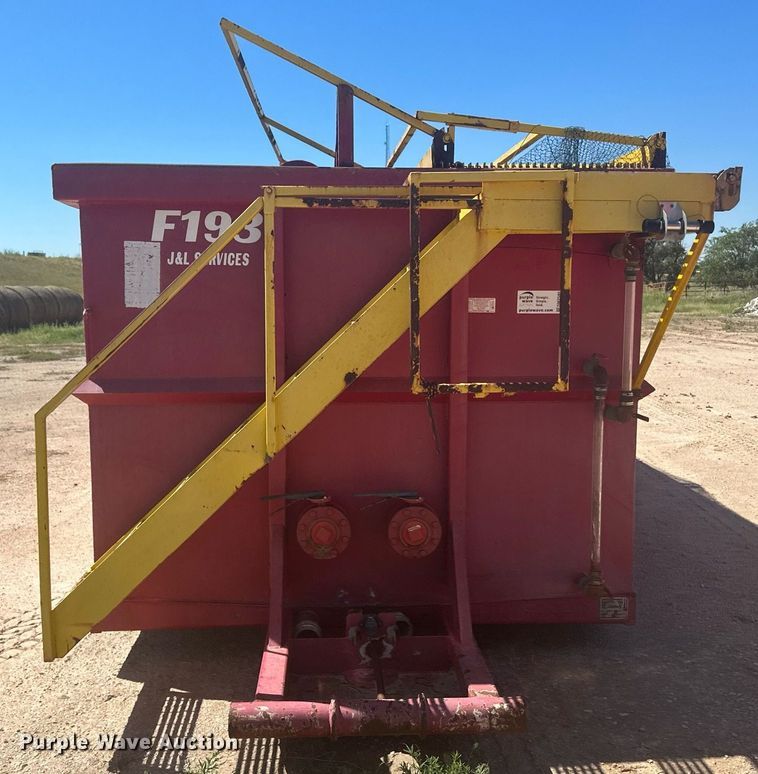 image for item DM2595 2006 Herring  frac tank trailer