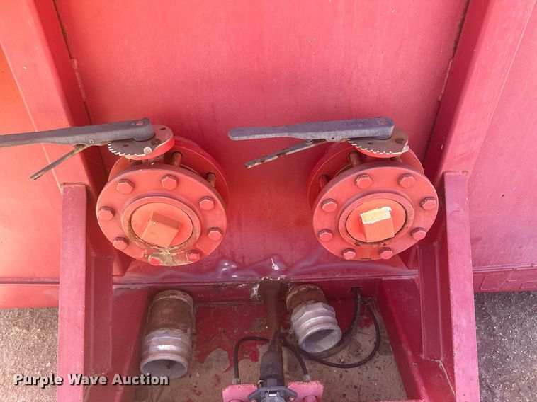 image for item DM2595 2006 Herring  frac tank trailer