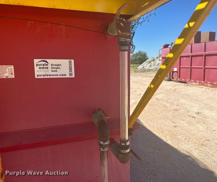 image for item DM2595 2006 Herring  frac tank trailer