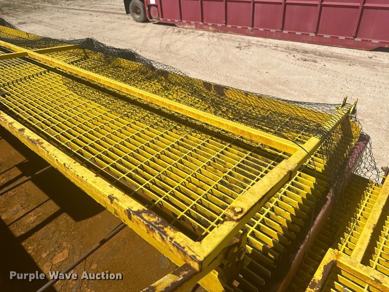 image for item DM2595 2006 Herring  frac tank trailer