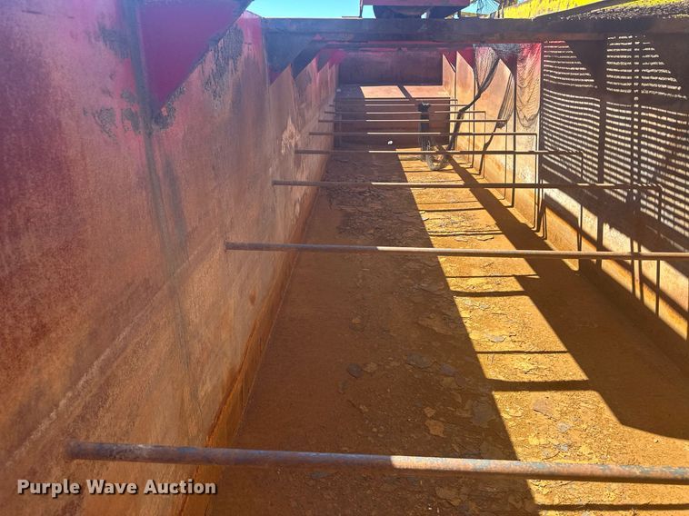 image for item DM2595 2006 Herring  frac tank trailer