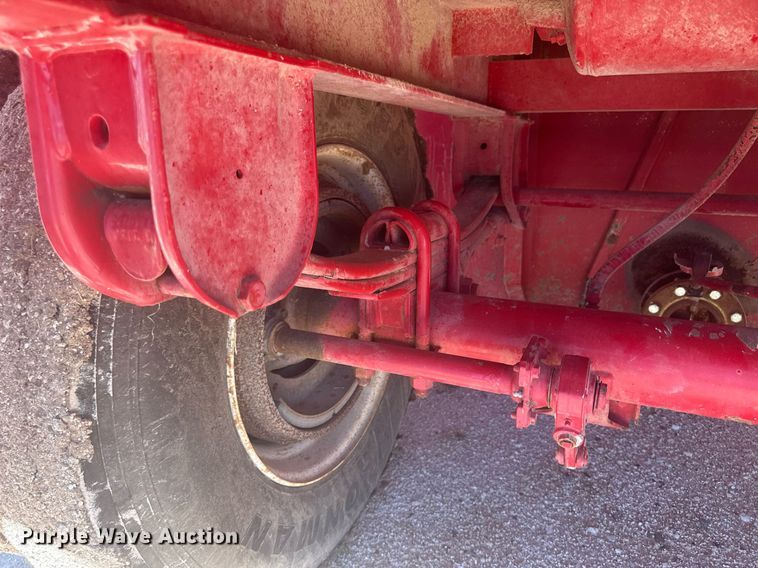 image for item DM2595 2006 Herring  frac tank trailer