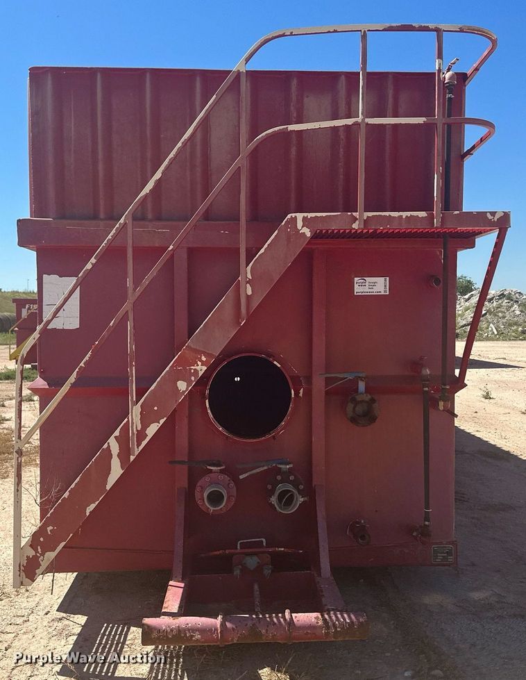 image for item DM2596 2006 Herring  frac tank trailer