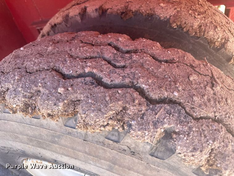 image for item DM2596 2006 Herring  frac tank trailer