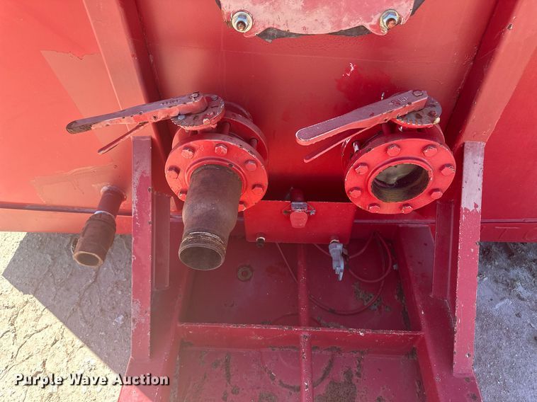 image for item DM2597 2004 Herring  frac tank trailer